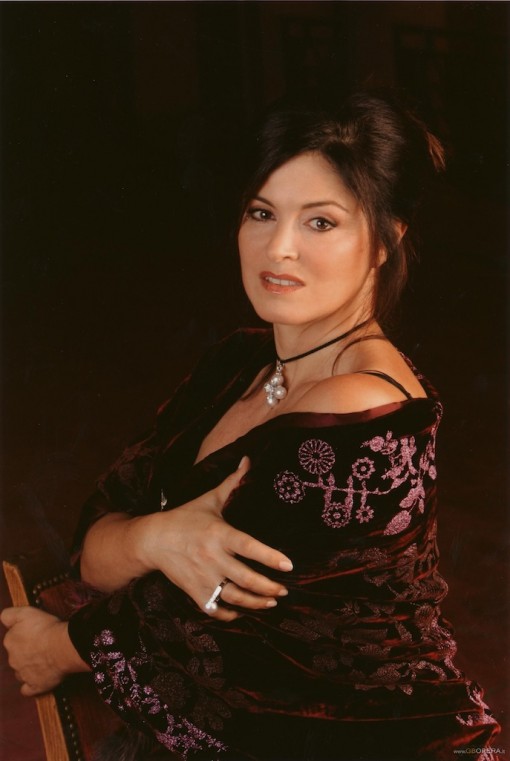 Anna Caterina Antonacci will star in the world premiere of "La Ciociara" (Two Women) at San Francisco Opera in June 2015.